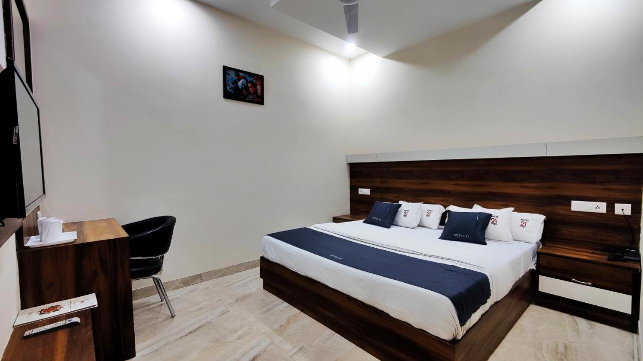 Hotel 21 Next To Chd Railway Station Chandīgarh Εξωτερικό φωτογραφία