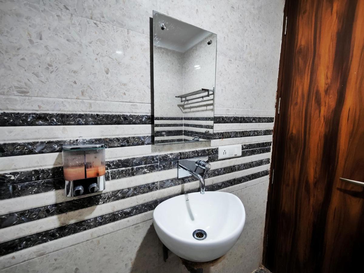 Hotel 21 Next To Chd Railway Station Chandīgarh Εξωτερικό φωτογραφία